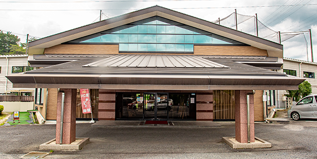 ランドマーク桃花台ゴルフクラブロゴ外観